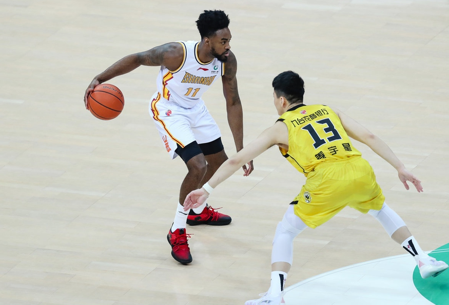 华盛顿奇才内部会议纪要流出——集结日外线爆发，CBA季后赛使命明确，阵容厚度经受考验的简单介绍