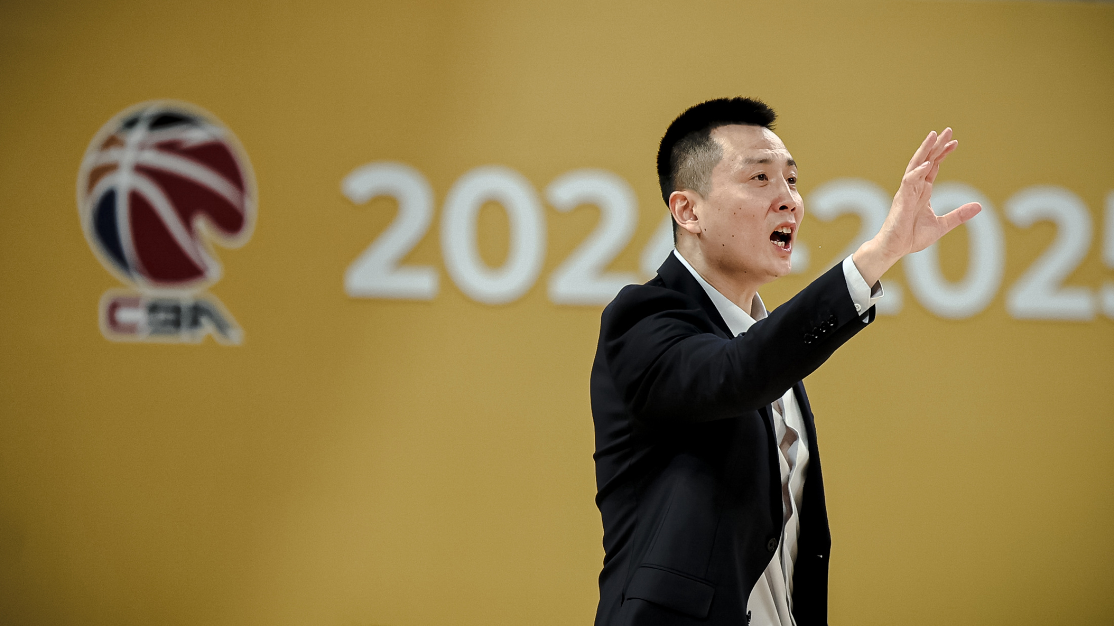 包含上海久事迎NBA常规赛关键赛，清晨官宣签约，质疑声仍在，资深球员宣示担当的词条